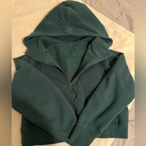 Women’s Lululemon Cropped Scuba Sweatshirt! Size Xs/S